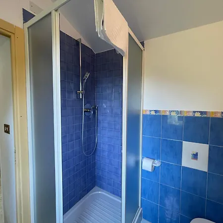 A 2 Colli Dal Mare بيت للعطل فاراتسي