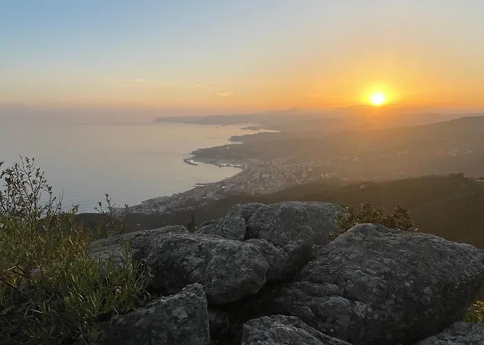 A 2 Colli Dal Mare Varazze