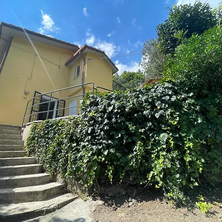 A 2 Colli Dal Mare * Варацце