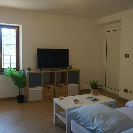 Дом отдыха A 2 Colli Dal Mare Варацце